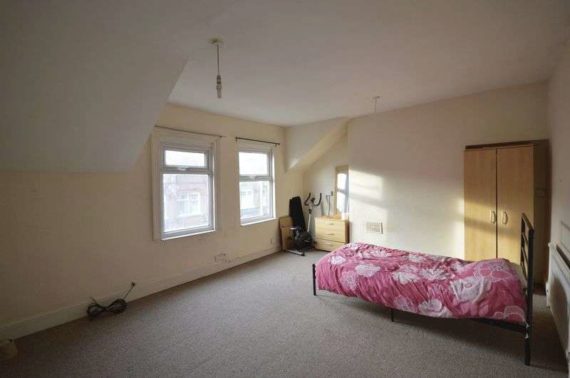 1 Bedroom Flat